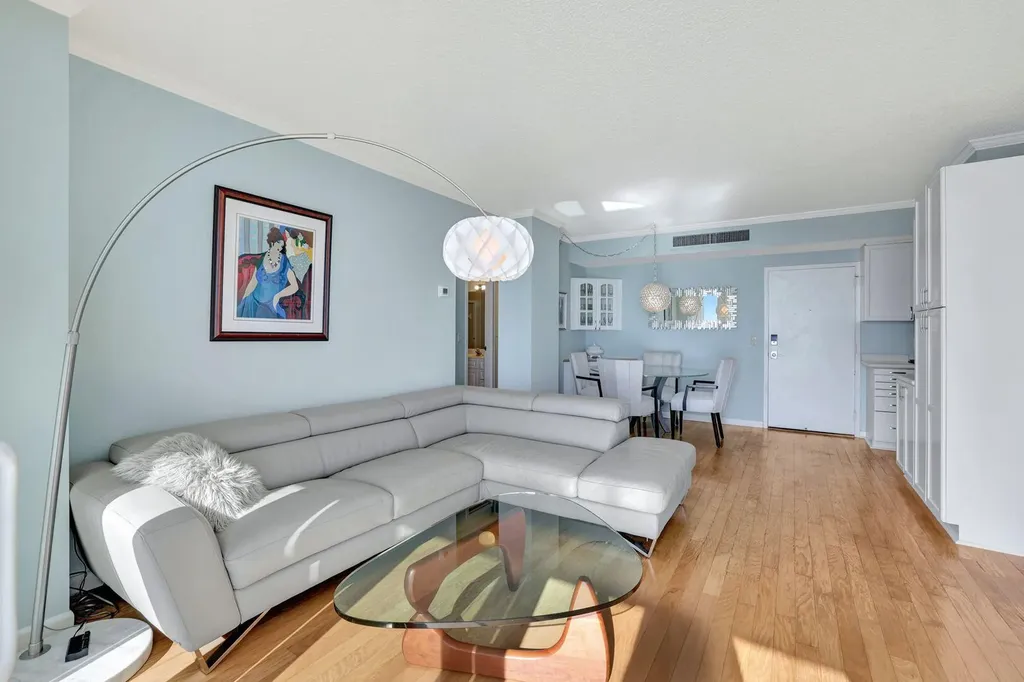 140 Seaview Court Marco Island FL 34145