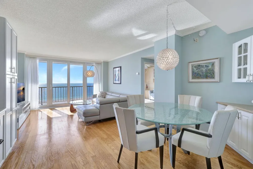 140 Seaview Court Marco Island FL 34145