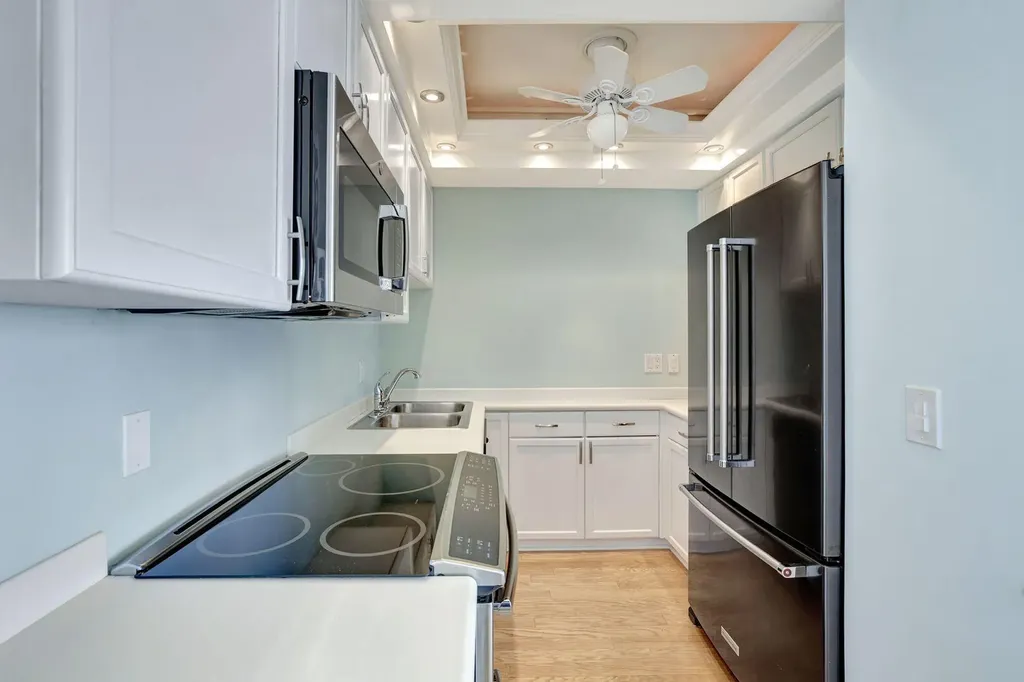 140 Seaview Court Marco Island FL 34145