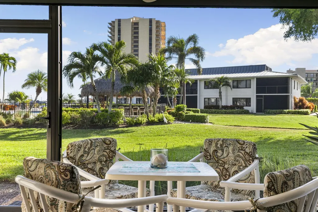 991 Collier Court Marco Island FL 34145