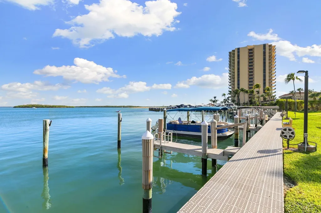 991 Collier Court Marco Island FL 34145