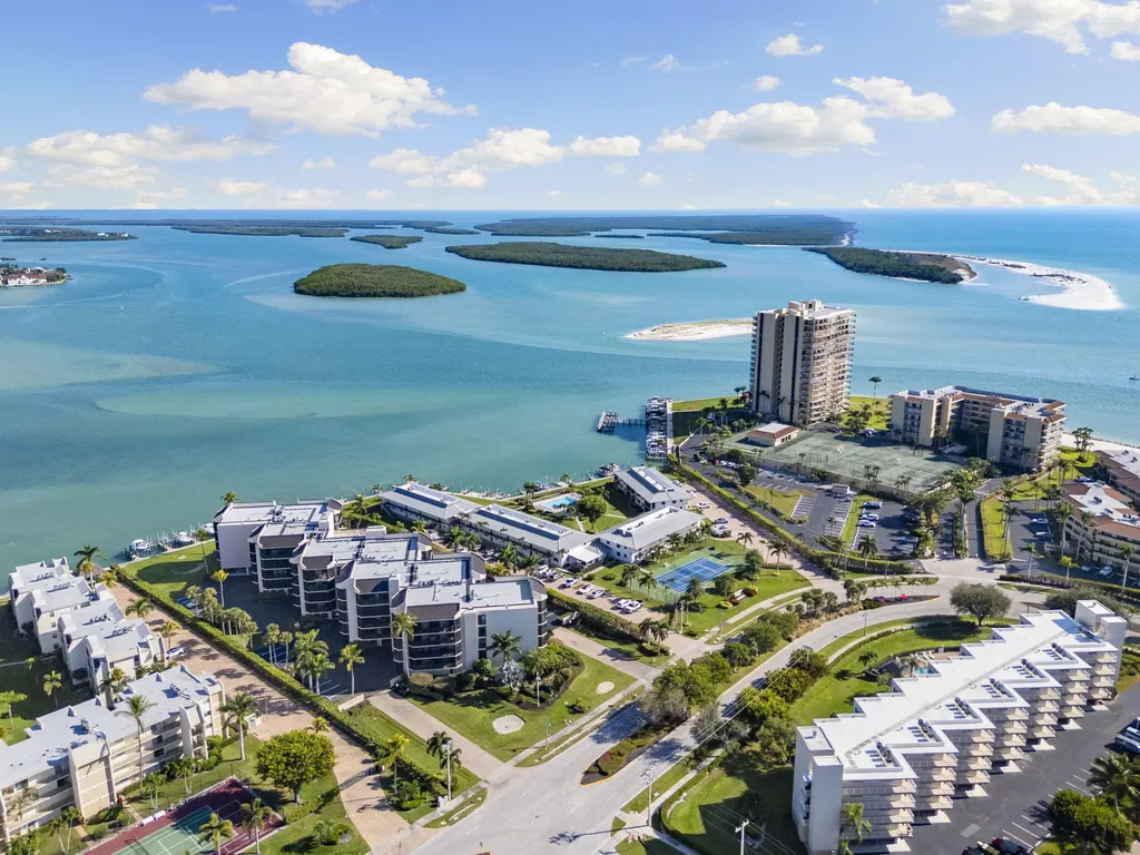 991 Collier Court Marco Island FL 34145