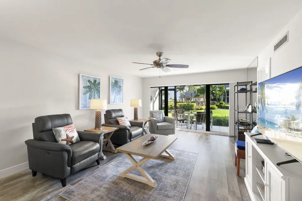 991 Collier Court Marco Island FL 34145