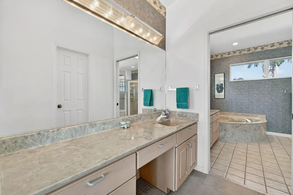 489 Adirondack Court Marco Island FL 34145