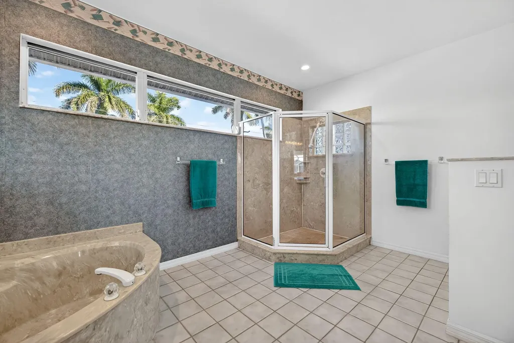 489 Adirondack Court Marco Island FL 34145