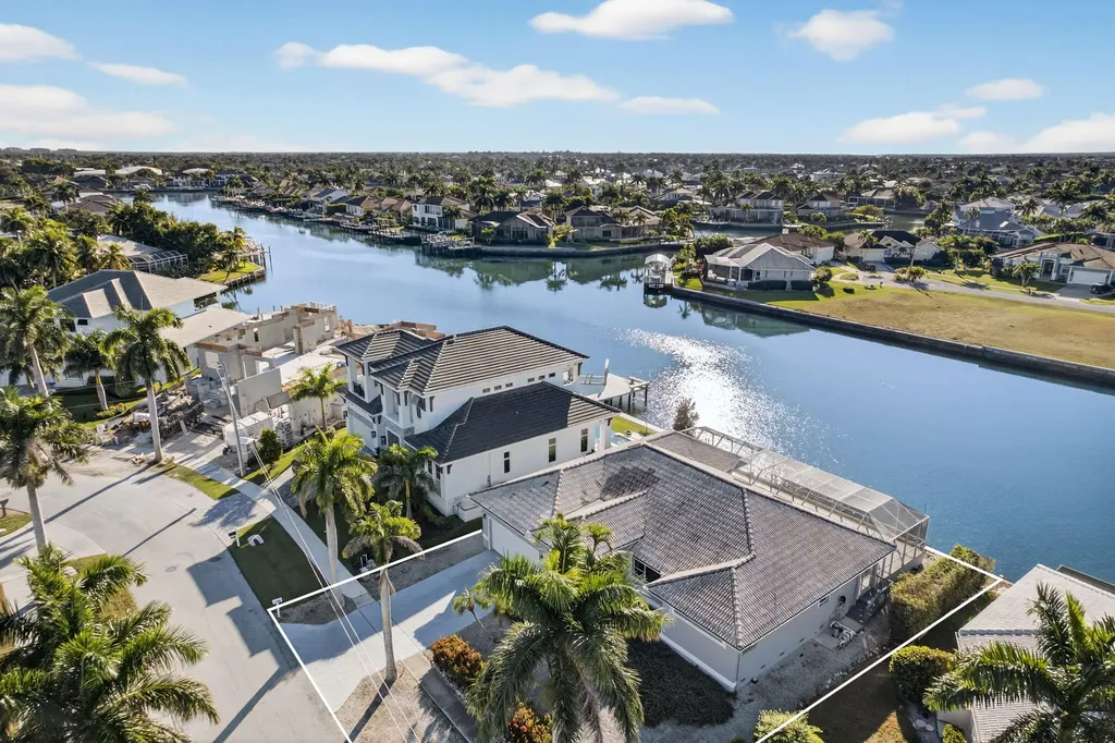 489 Adirondack Court Marco Island FL 34145