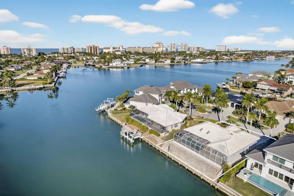 489 Adirondack Court Marco Island FL 34145