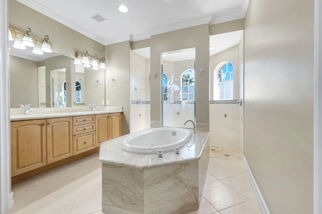 309 Rookery Court Marco Island FL 34145