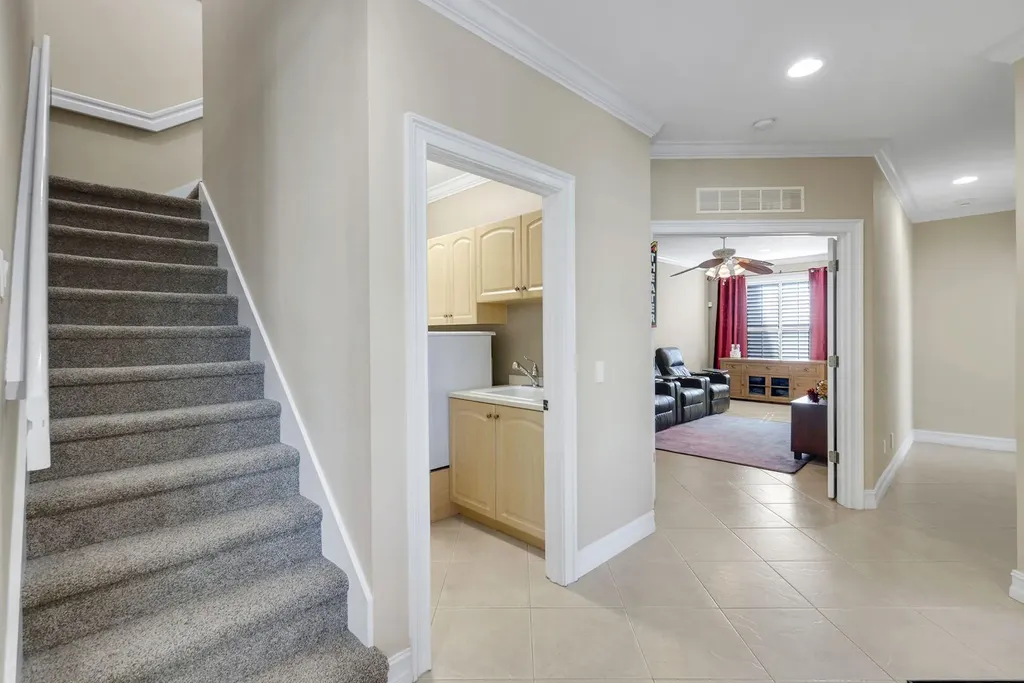 309 Rookery Court Marco Island FL 34145