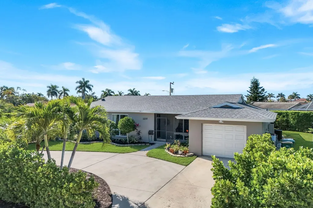 1237 Jamaica Road Marco Island FL 34145