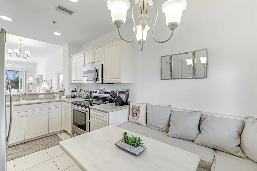 886 Park Marco Island FL 34145