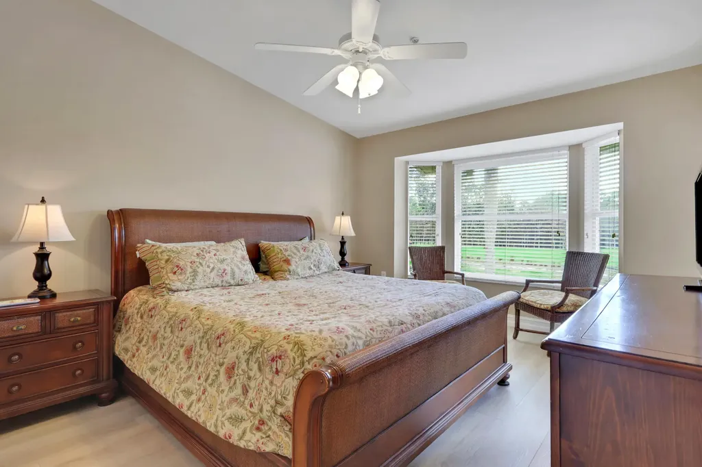 8640 Cedar Hammock Circle Naples FL 34112