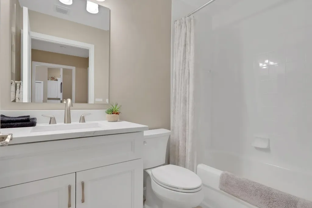 8640 Cedar Hammock Circle Naples FL 34112