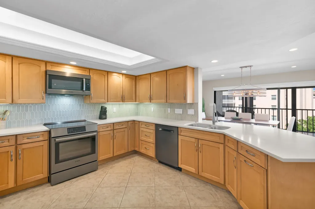 1041 S Collier Boulevard Marco Island FL 34145