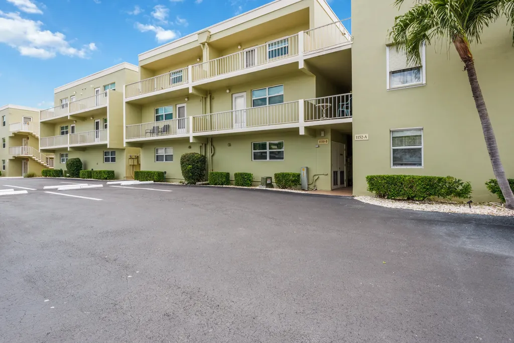 1146 Bald Eagle Drive Marco Island FL 34145