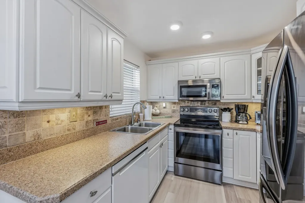 1146 Bald Eagle Drive Marco Island FL 34145