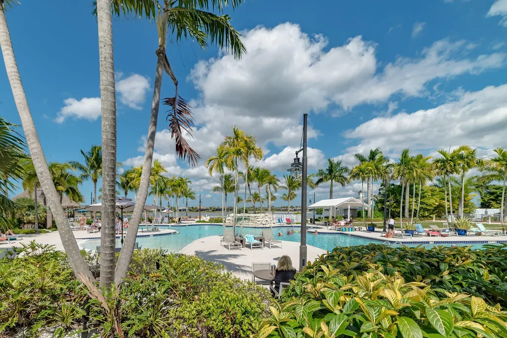 14752 Windward Lane Naples FL 34114