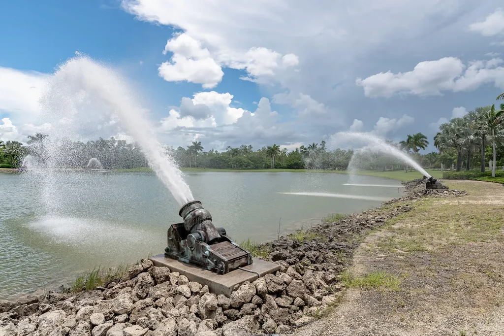 14752 Windward Lane Naples FL 34114