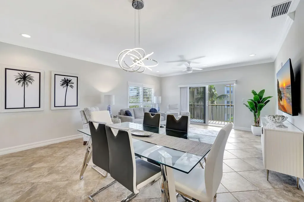 816 W Elkcam Circle Marco Island FL 34145