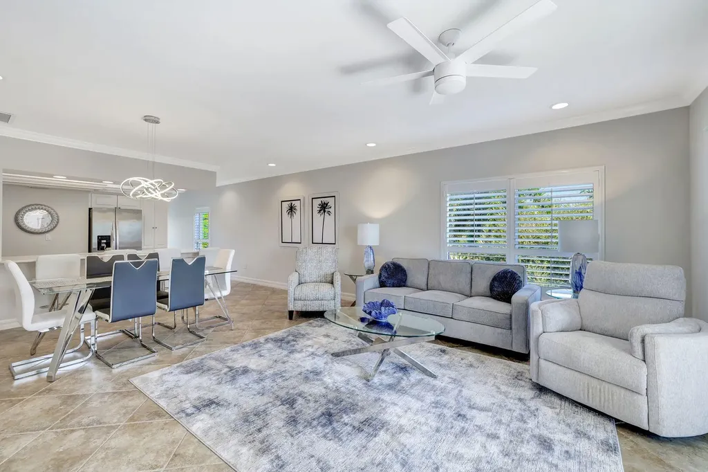 816 W Elkcam Circle Marco Island FL 34145