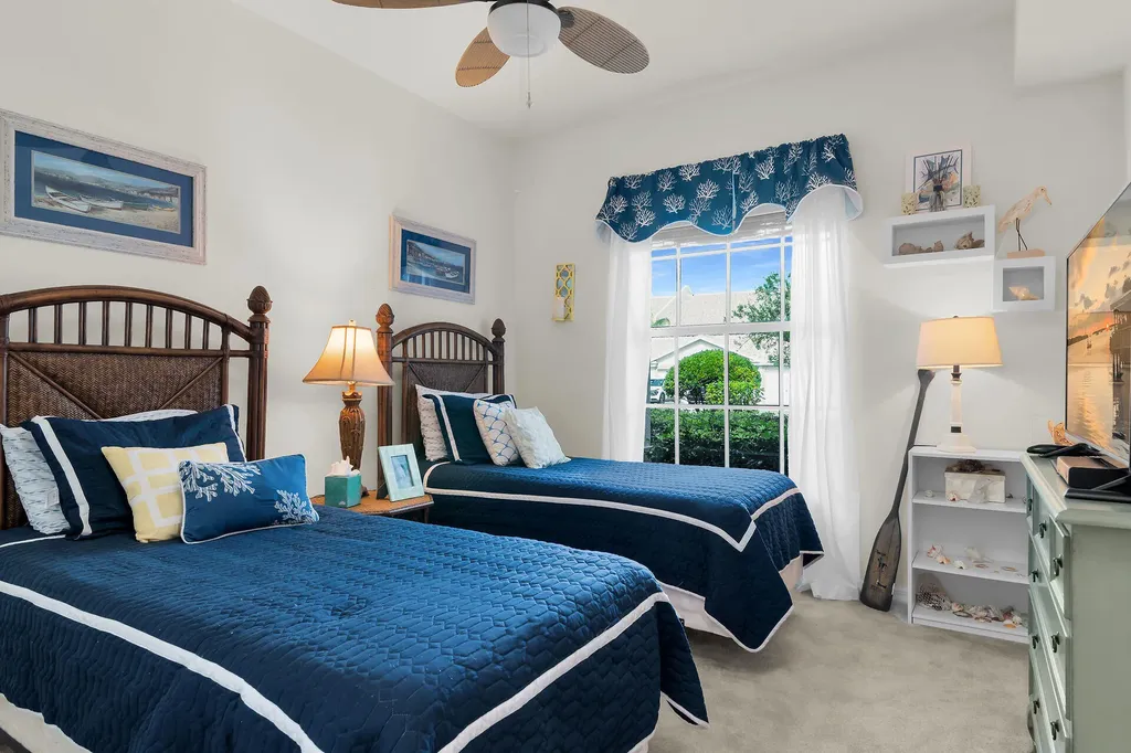 360 Stella Maris Drive N Naples FL 34114