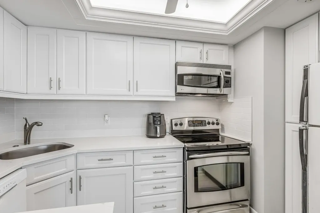 58 N Collier Boulevard Marco Island FL 34145