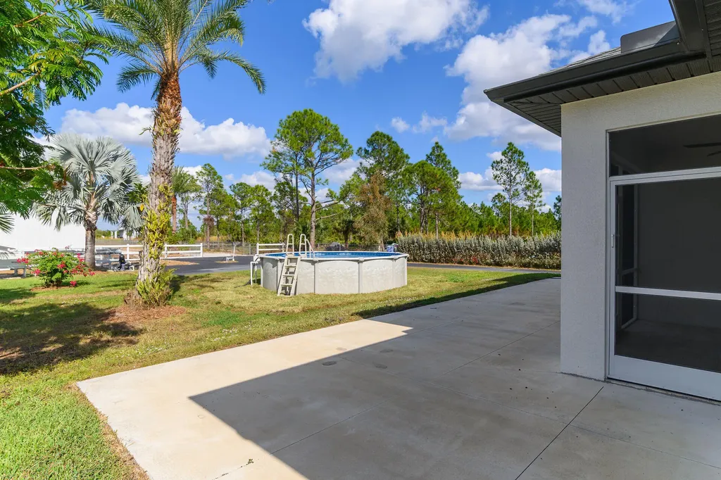 3625 54th Avenue NE Naples FL 34120