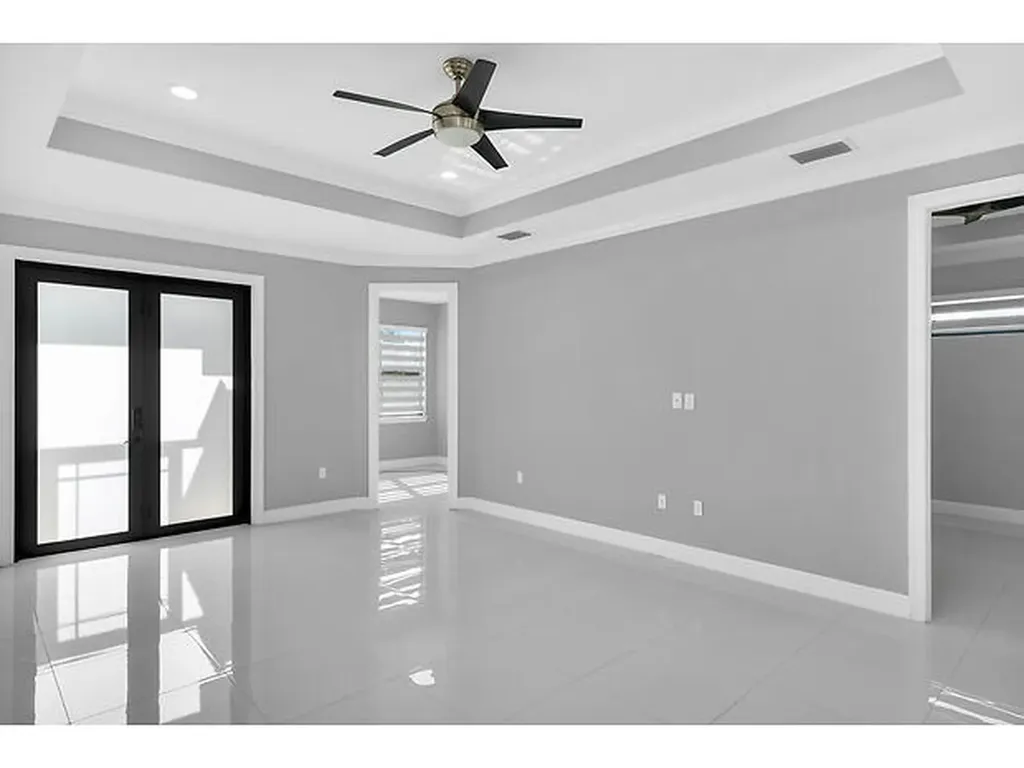 3625 54th Avenue NE Naples FL 34120