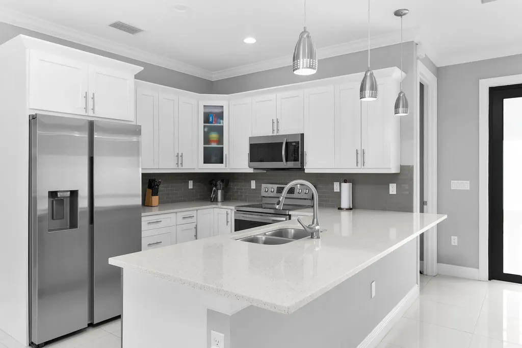 3625 54th Avenue NE Naples FL 34120