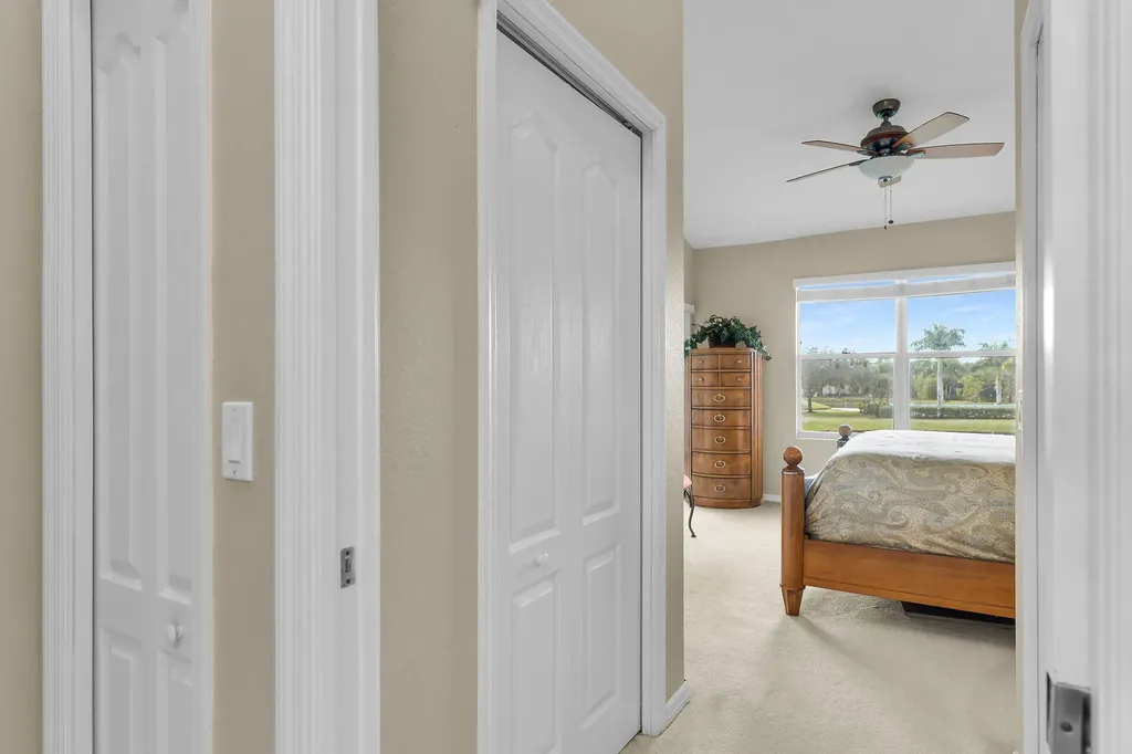 350 Newport Drive Naples FL 34114