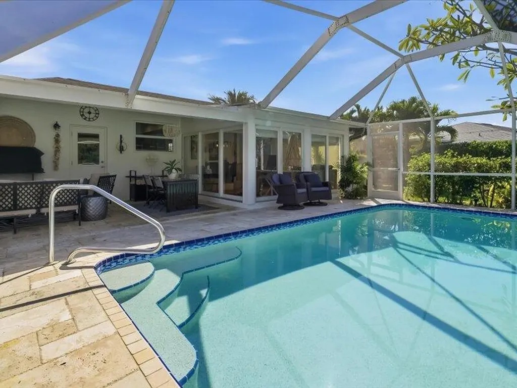 1292 Apricot Avenue Marco Island FL 34145