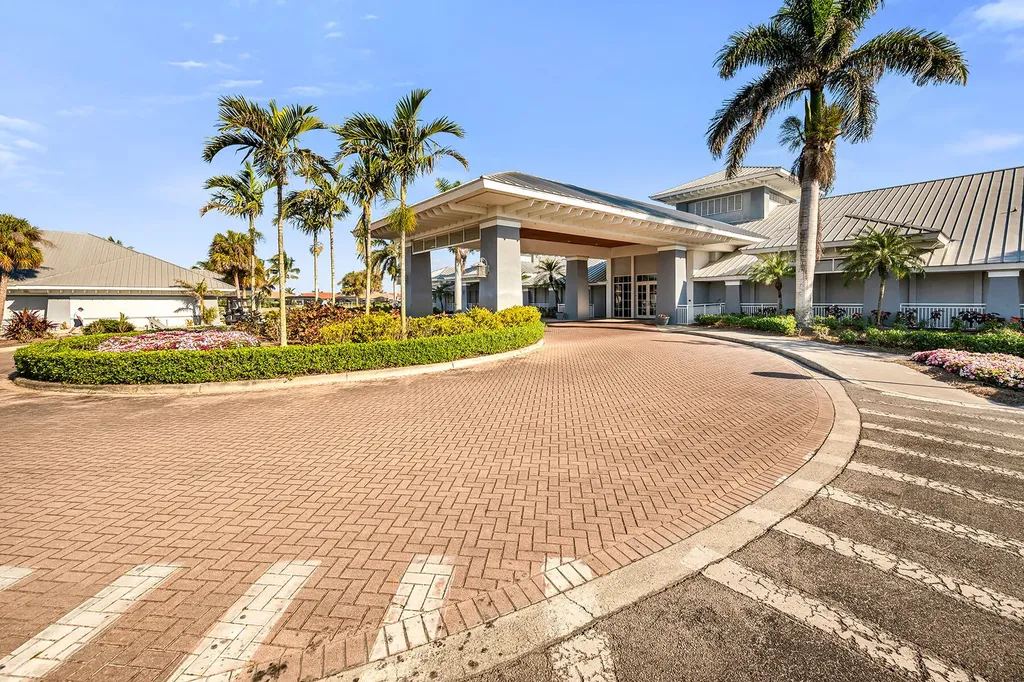 18763 Lake Hammock Drive Naples FL 34114