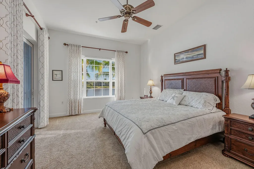 9271 Museo Circle Naples FL 34114