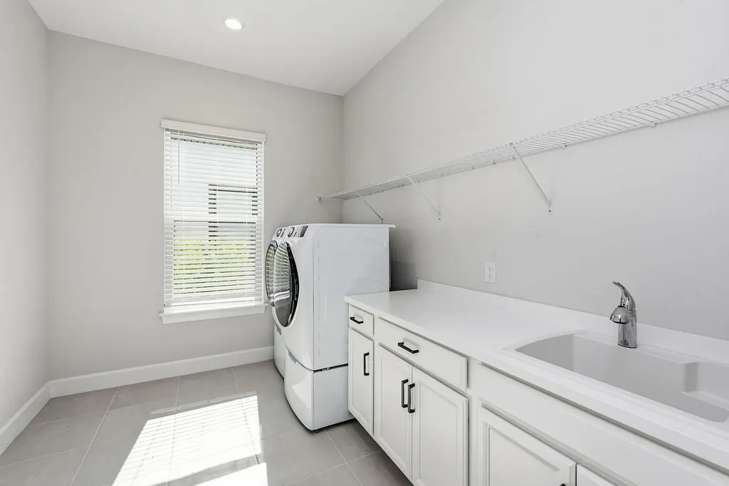 15378 Turin Drive Naples FL 34114