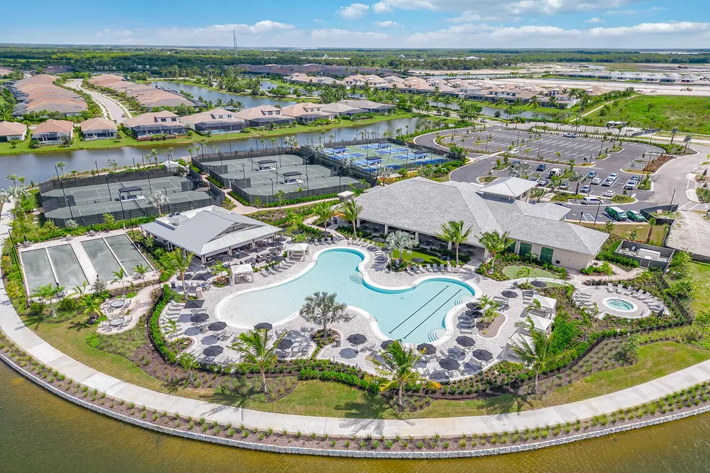 15378 Turin Drive Naples FL 34114