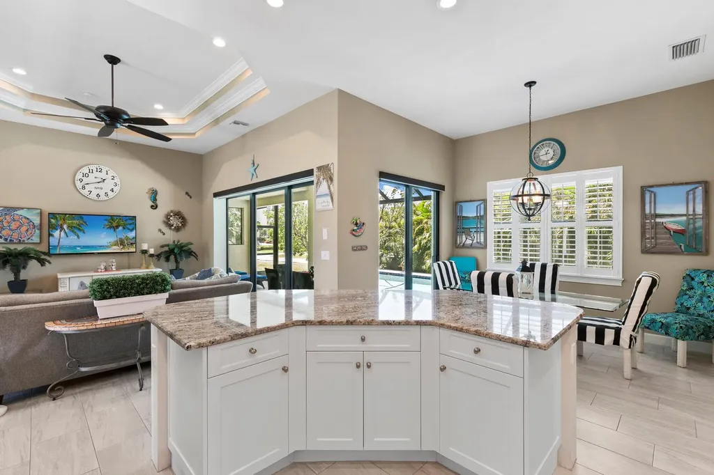 724 Seagrape Drive Marco Island FL 34145