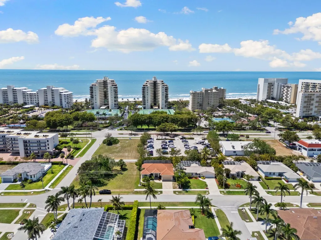 724 Seagrape Drive Marco Island FL 34145