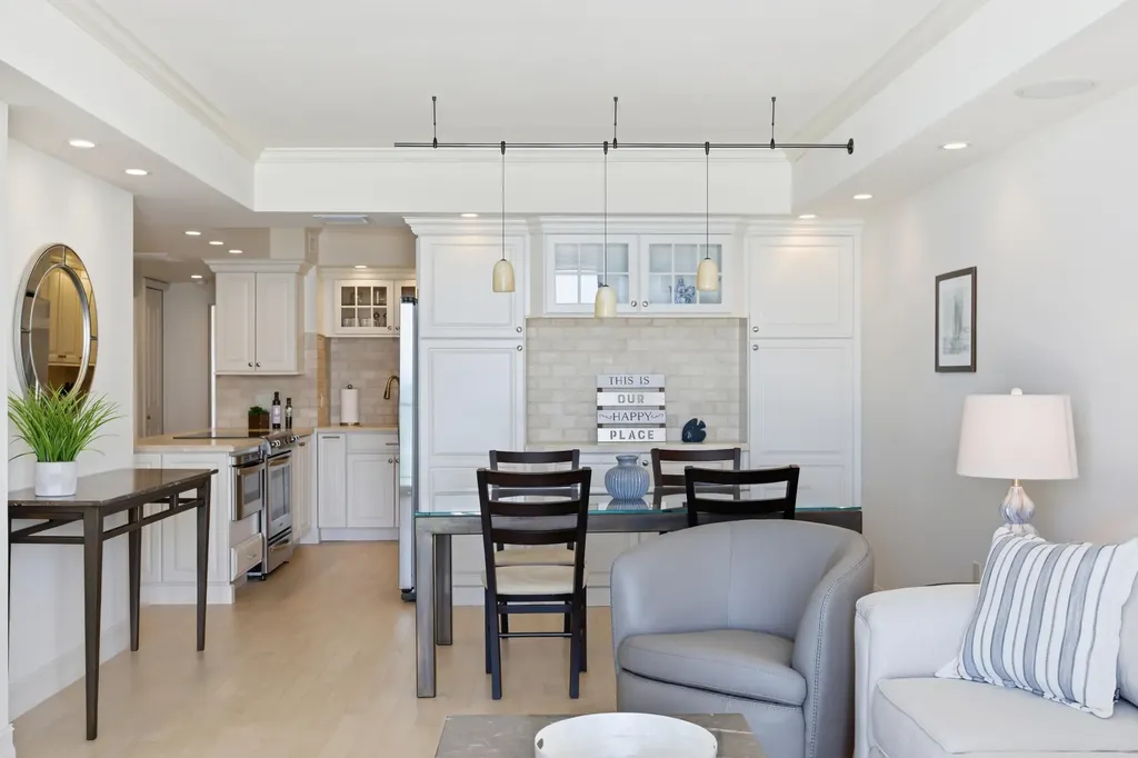 140 Seaview Court Marco Island FL 34145