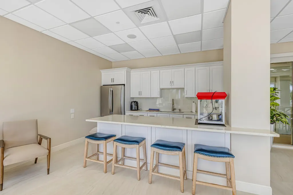 140 Seaview Court Marco Island FL 34145