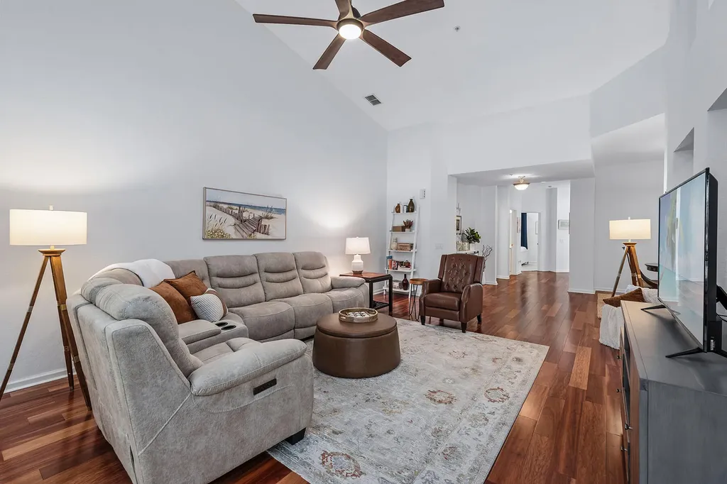 3945 Deer Crossing Court Naples FL 34114