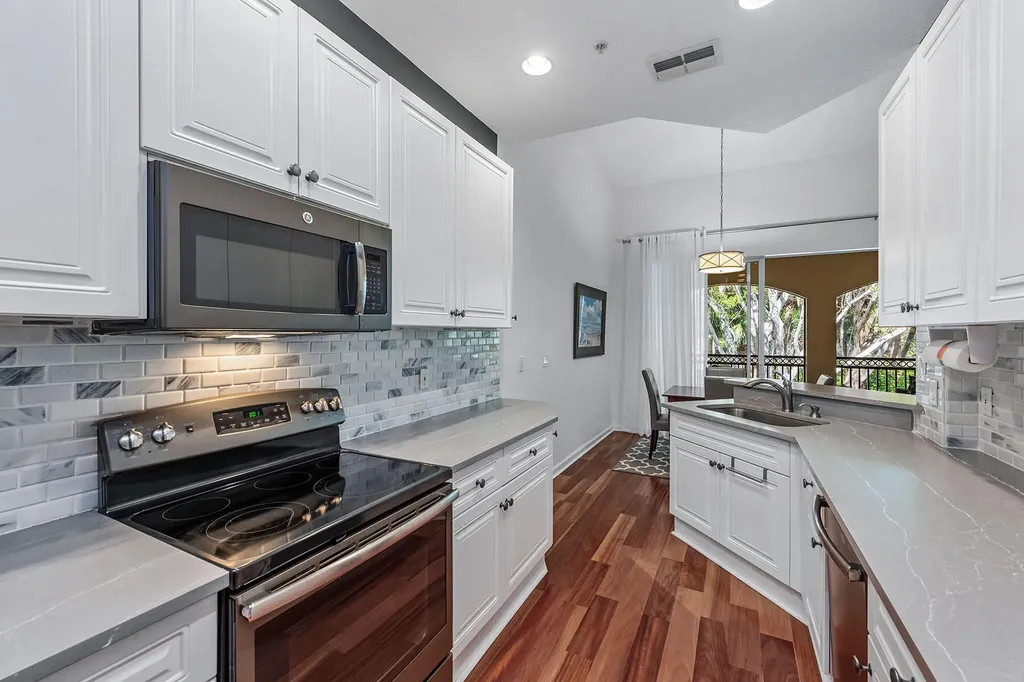 3945 Deer Crossing Court Naples FL 34114