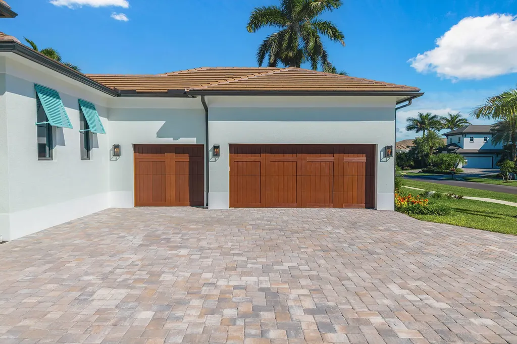 840 S Heathwood Drive Marco Island FL 34145
