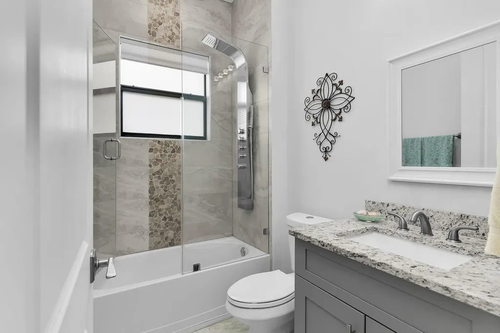 548 47th Avenue NE Naples FL 34120