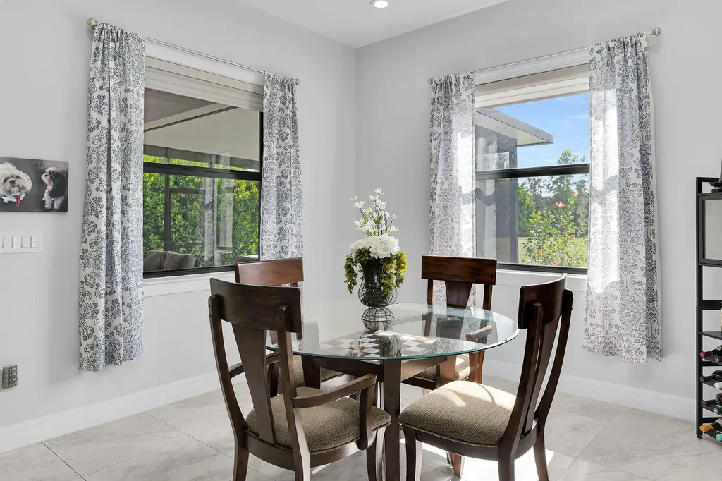 548 47th Avenue NE Naples FL 34120