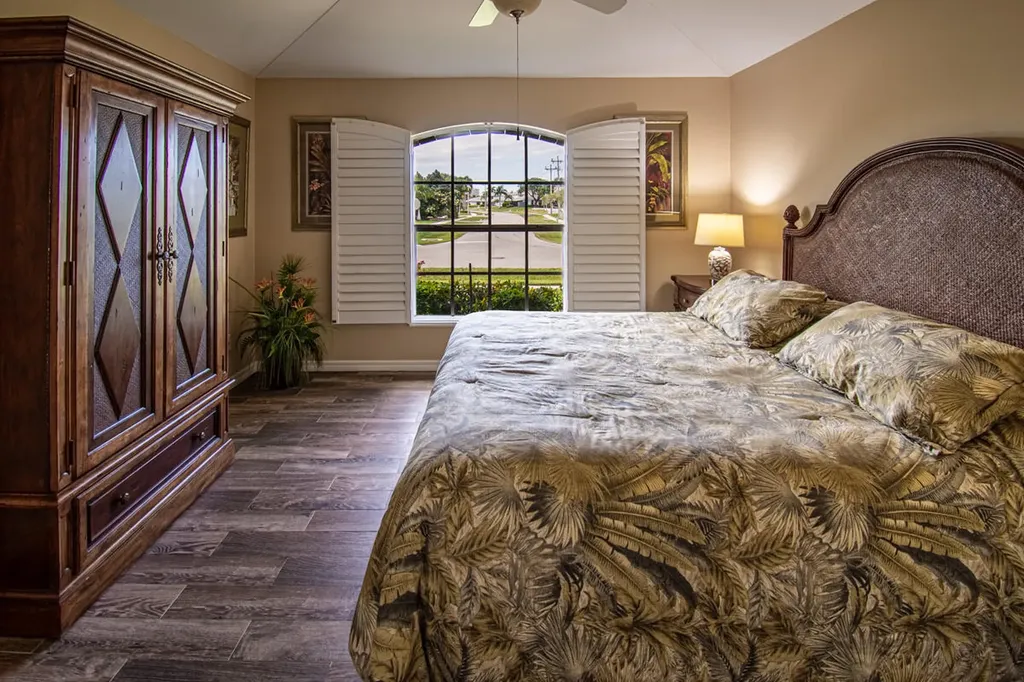 119 Balfour Drive Marco Island FL 34145