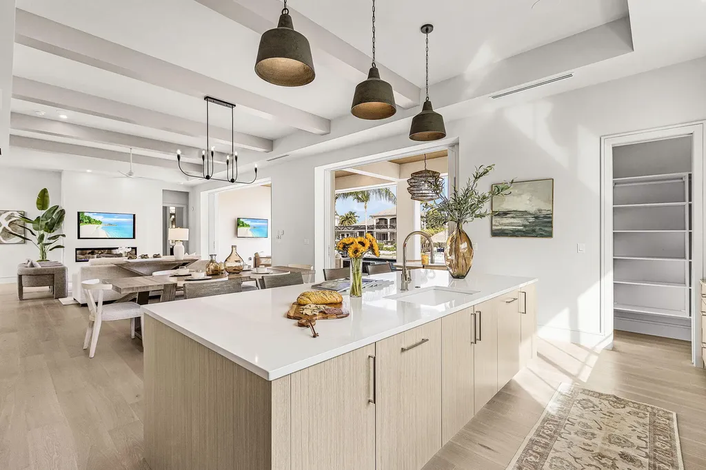 25 Covewood Court Marco Island FL 34145