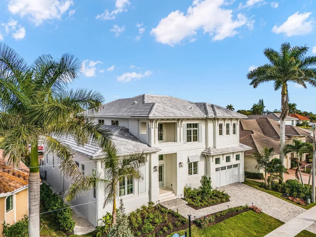 25 Covewood Court Marco Island FL 34145