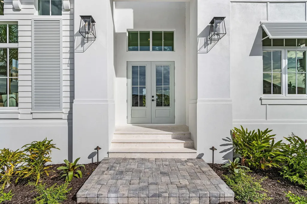 25 Covewood Court Marco Island FL 34145