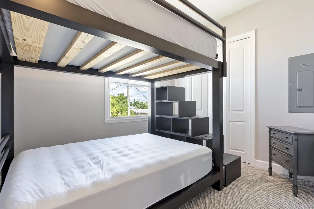 566 Coconut Avenue Goodland FL 34140