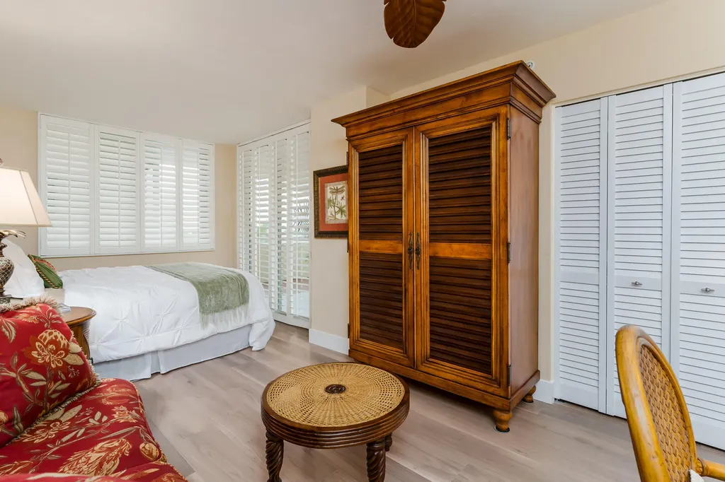 990 Cape Marco Drive Marco Island FL 34145